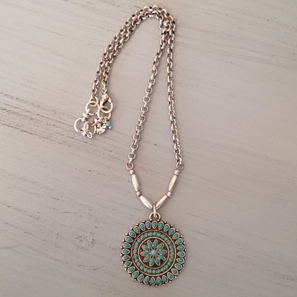 Lucky brand western wear necklace - Picture 2 of 8